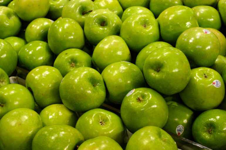 К чему снятся большие зеленые яблоки